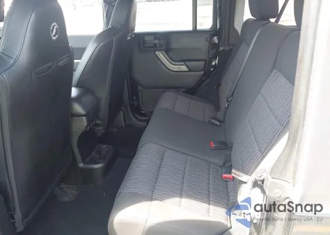 2012 Jeep Wrangler Unlimited Sport z USA, uszkodzony, nr VIN 1C4BJWDG1CL116858